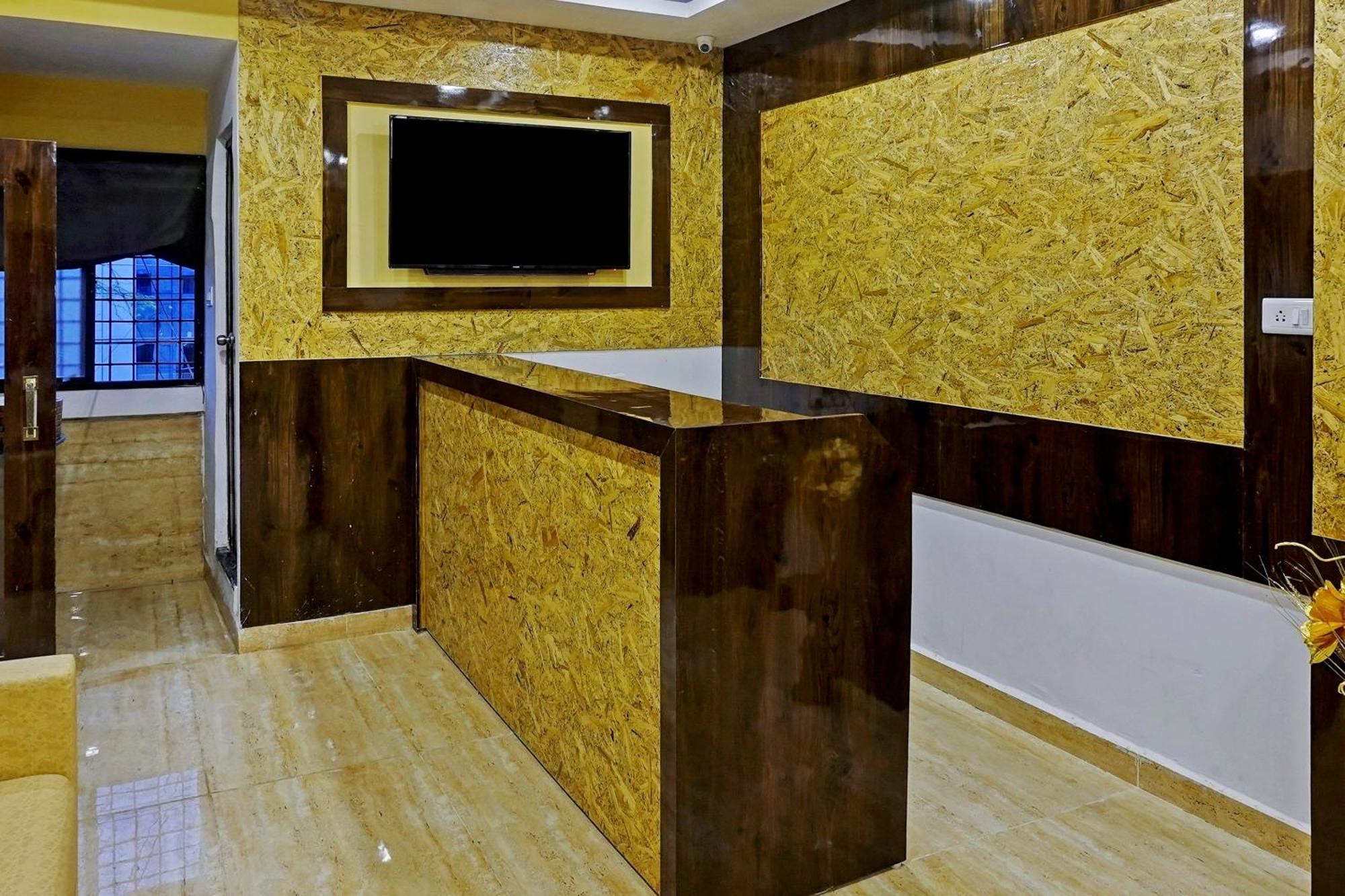 בהופאל Collection O Gauri Shree Hotel מראה חיצוני תמונה